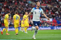 开云体育登录-英格兰欧预赛全勤，接受采访大到疯狂