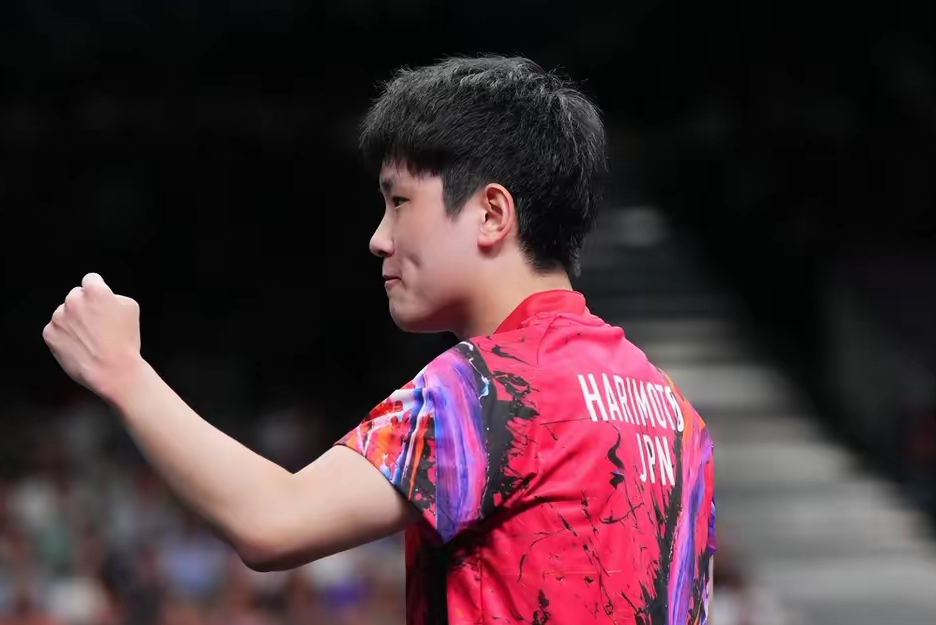 100T碾压CLG，Clid打出惊人五杀宿敌对决淘汰赛，锁定晋级资格